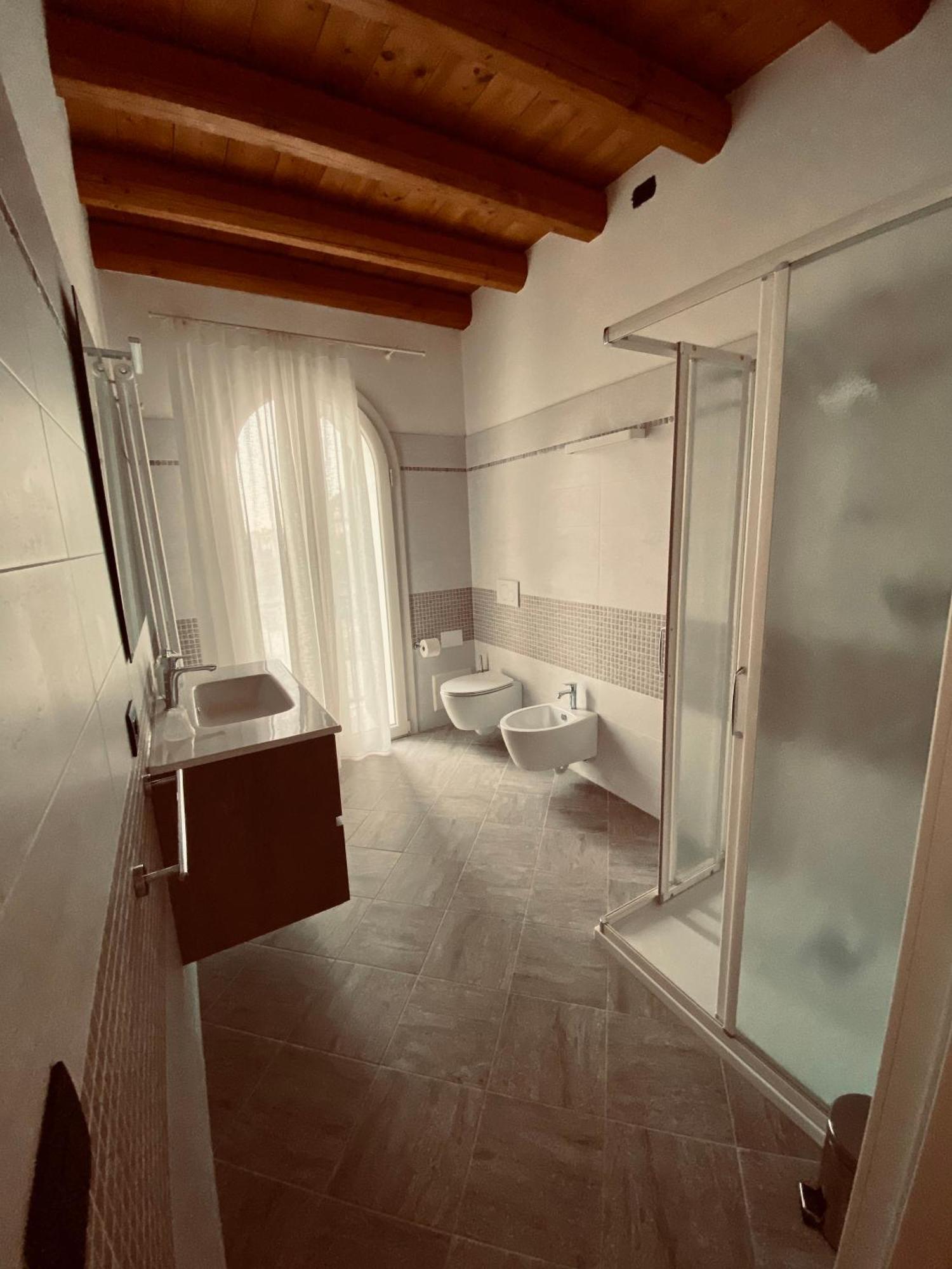 Hotel Petite Pomme Romano D'Ezzelino Esterno foto